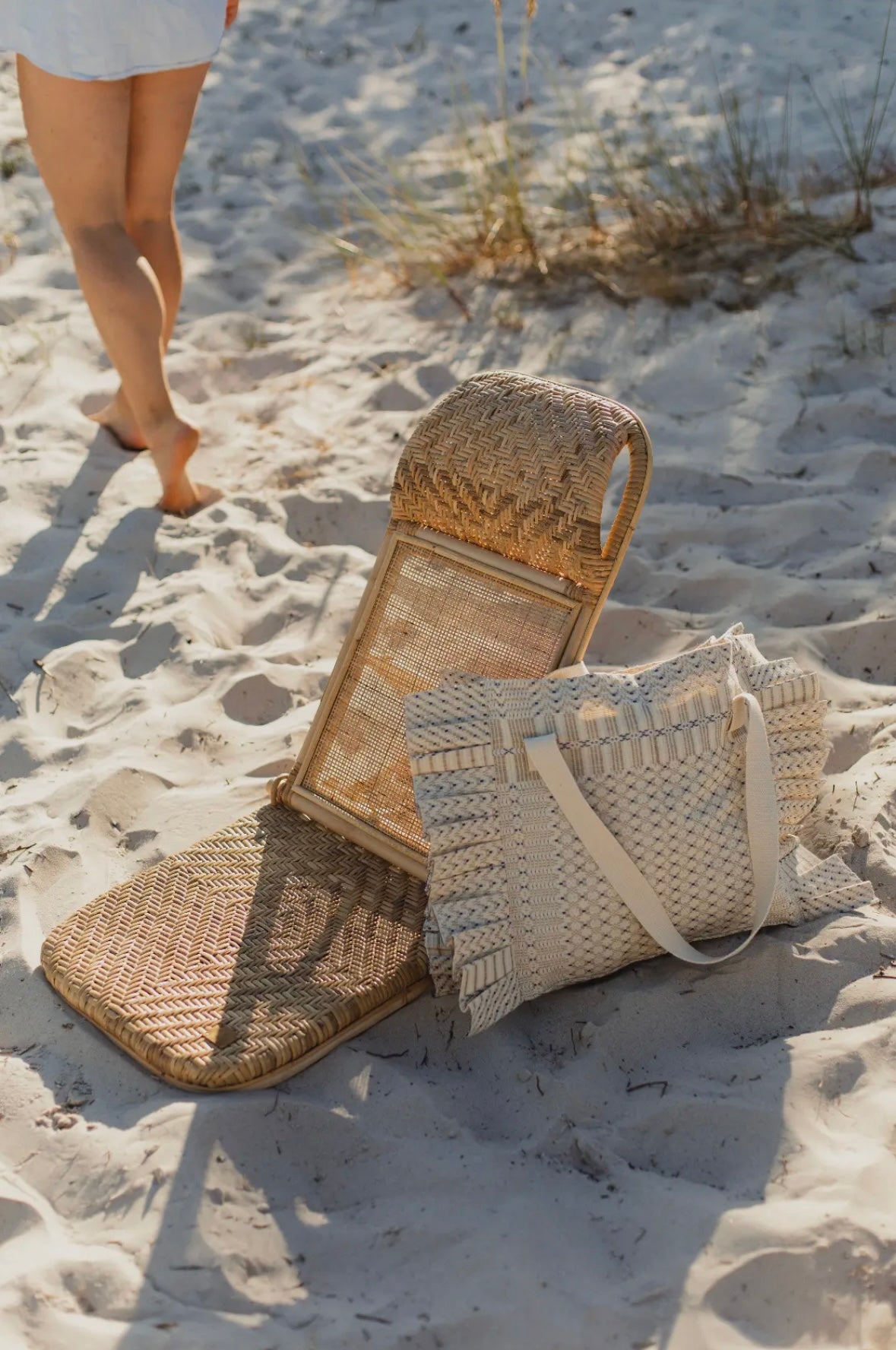 Handwoven Rattan Picnic Chair – Lightweight, Foldable with Shoulder Strap